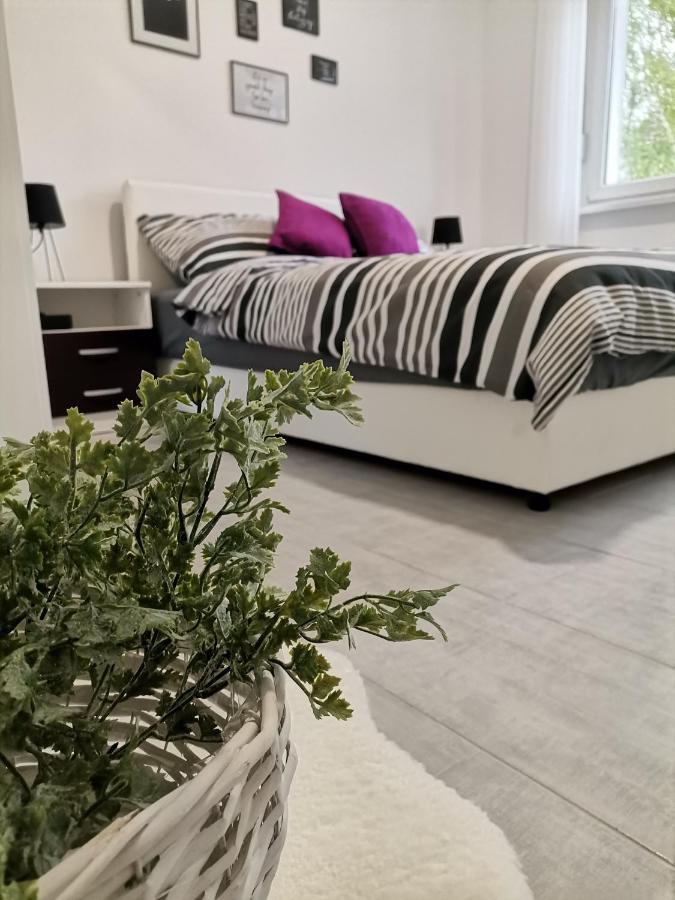 Apartman Maki Sombor Extérieur photo